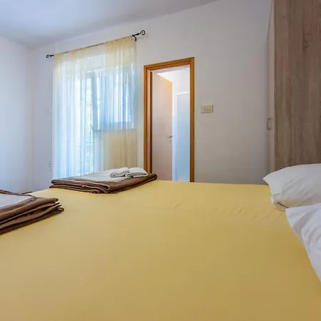 Tustonjic Soba 2 - Hr-10793-04 By Interhome Appartement Novi Vinodolski